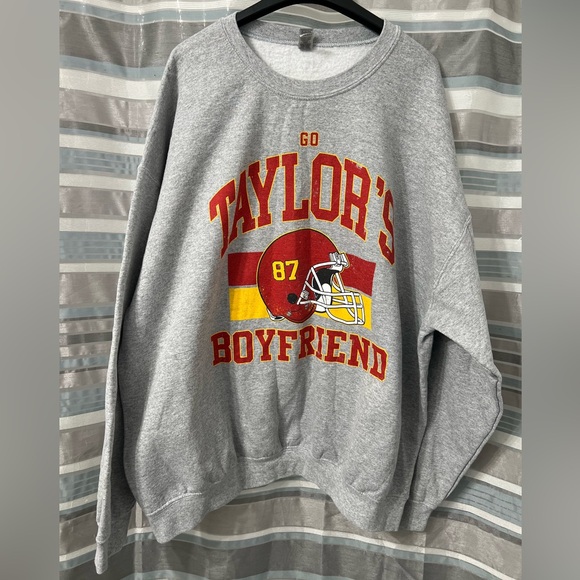 Gildan Tops - Go Taylor’s Boyfriend Gray Crewneck Graphic Sweatshirt